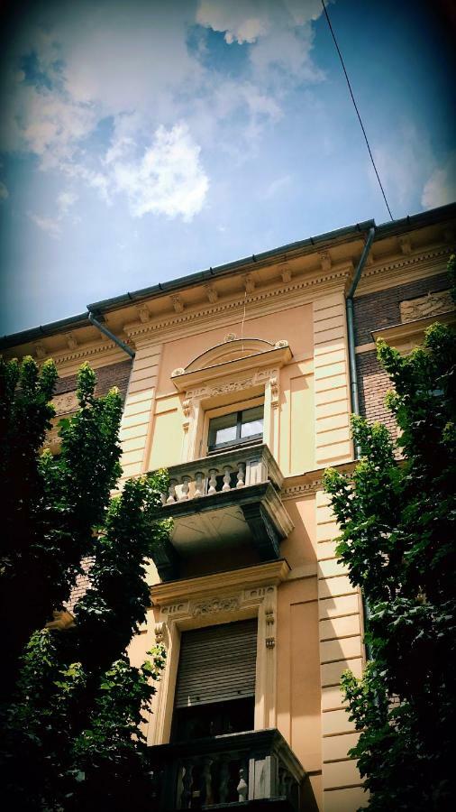 Goodmood Apartment เดเบรตเซน ภายนอก รูปภาพ